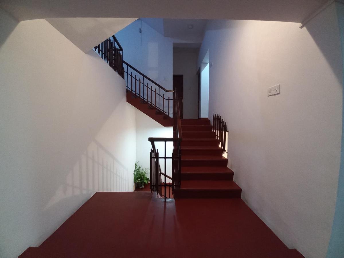 Lazy Bear Best Hostel In Κάντι Εξωτερικό φωτογραφία